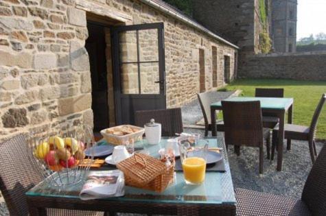 Maison D'Hotes & Gites Domaine De La Garaye Bed & Breakfast Dinan