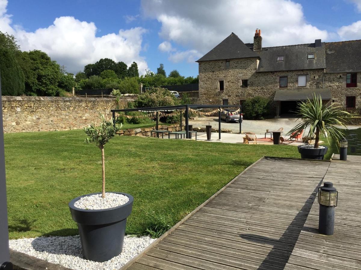 Maison D'Hotes & Gites Domaine De La Garaye Bed & Breakfast